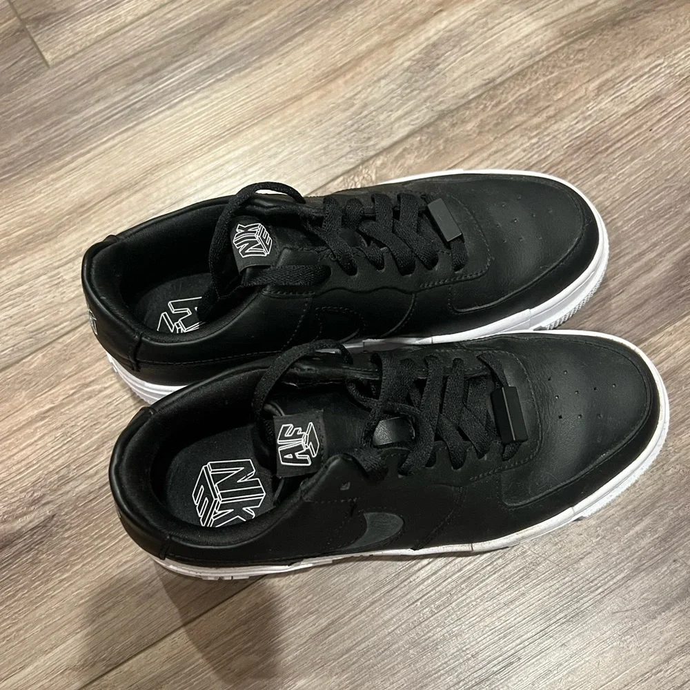Nike Women’s Air Force 1 Pixel Black